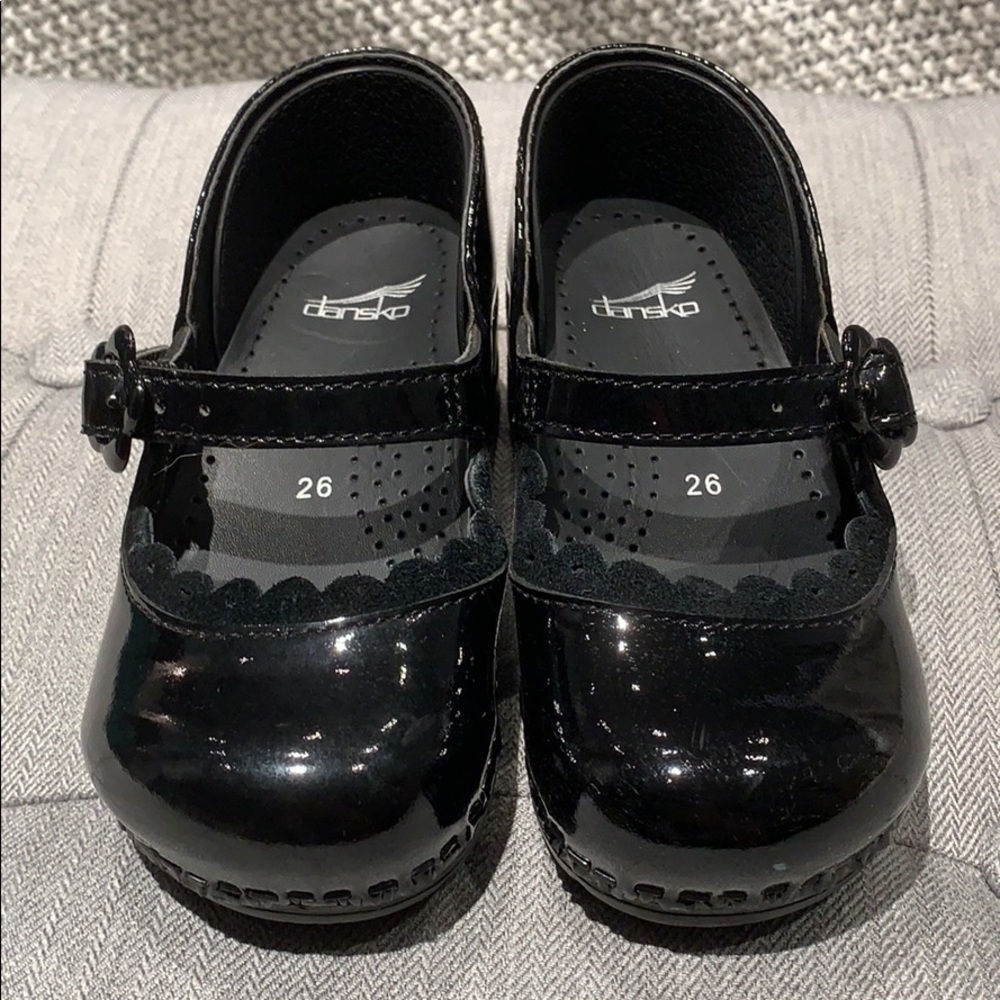 Dansko, black Mary Jane, toddler girl shoes